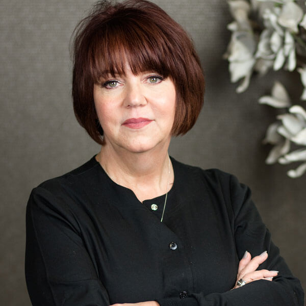 Sandra Nash